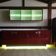 Highbord für Vinothek mit RGB Farbmodul